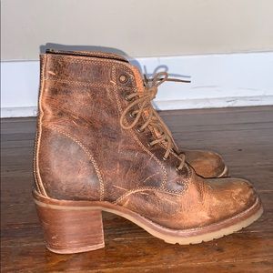 Steve Madden Stylish leather booties